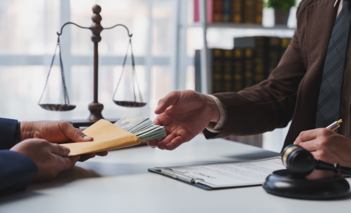 ❌ Secret courts to favor corporations? ❌